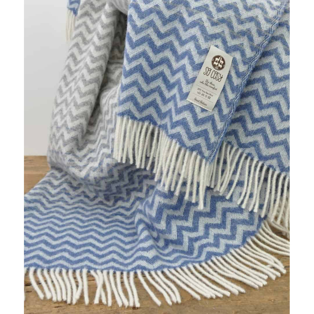 Blue and Light Grey Chevron Pattern Pure New Wool Jette Throw (190cm x 130cm)